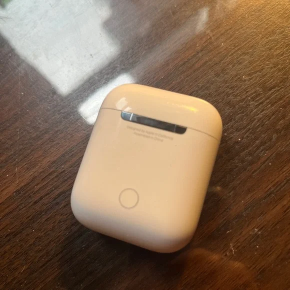 Apple AirPods 2nd generation